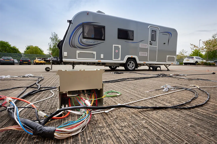 Karavan Elektrik Tesisatı Yenileme Bakım ve Onarımı